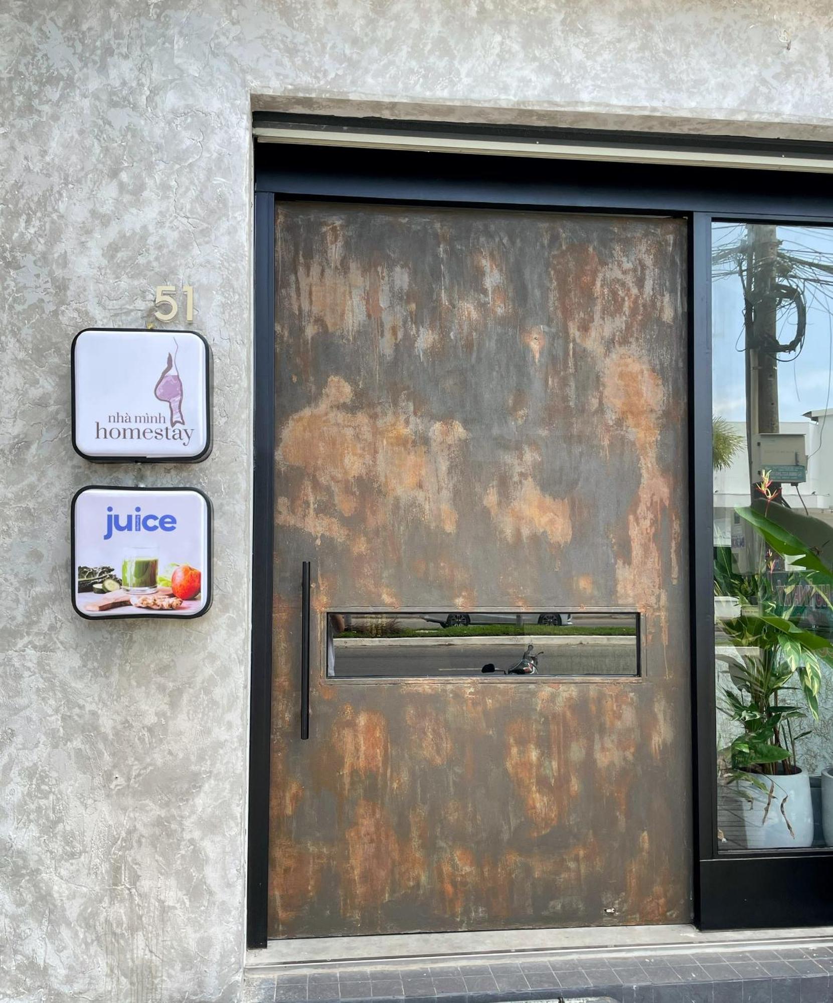 Nha Minh Homestay Rạch Giá Exterior foto